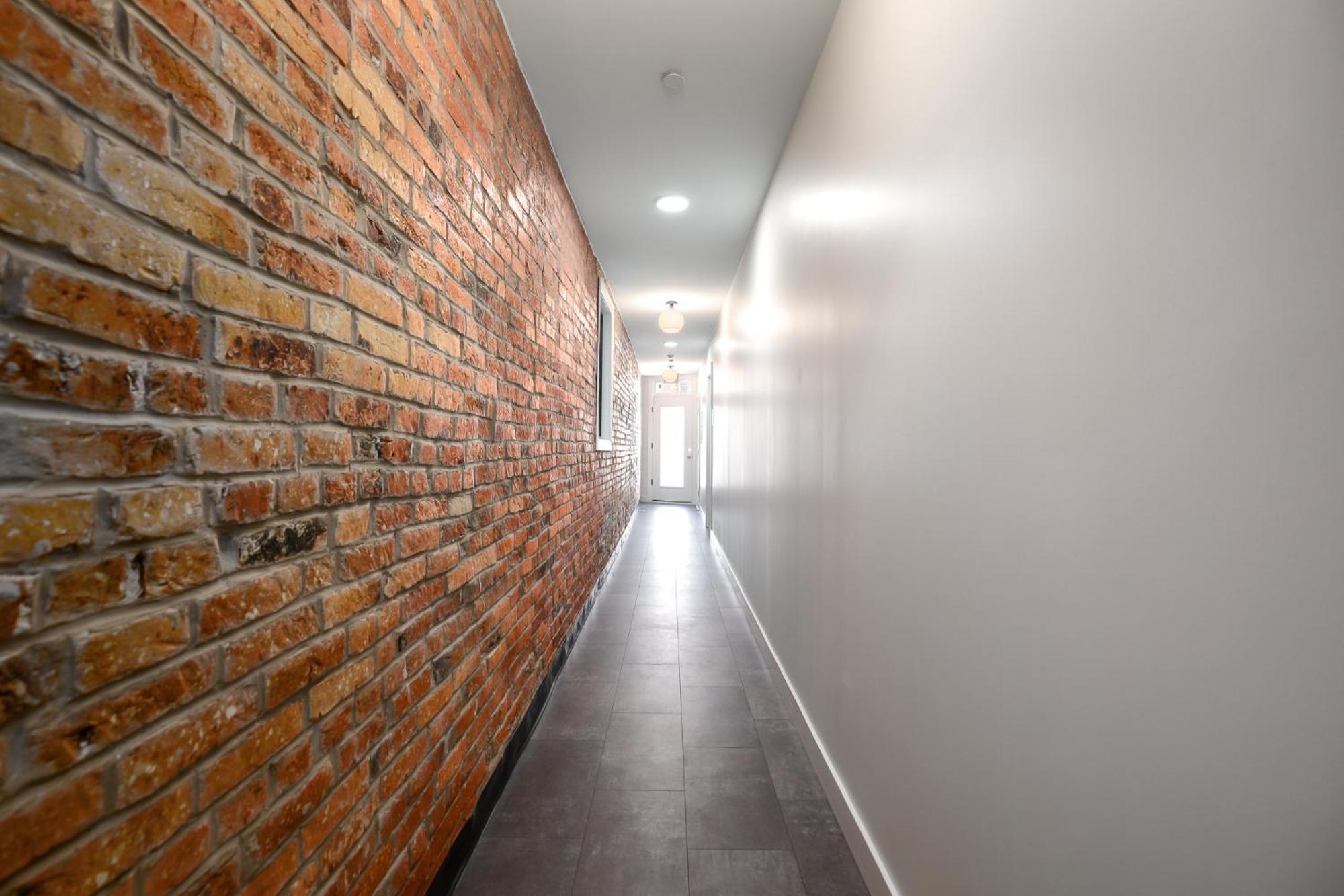 The Hart Wardman -14 Brand New Hidden Inside A Historic Landmark Apartamento