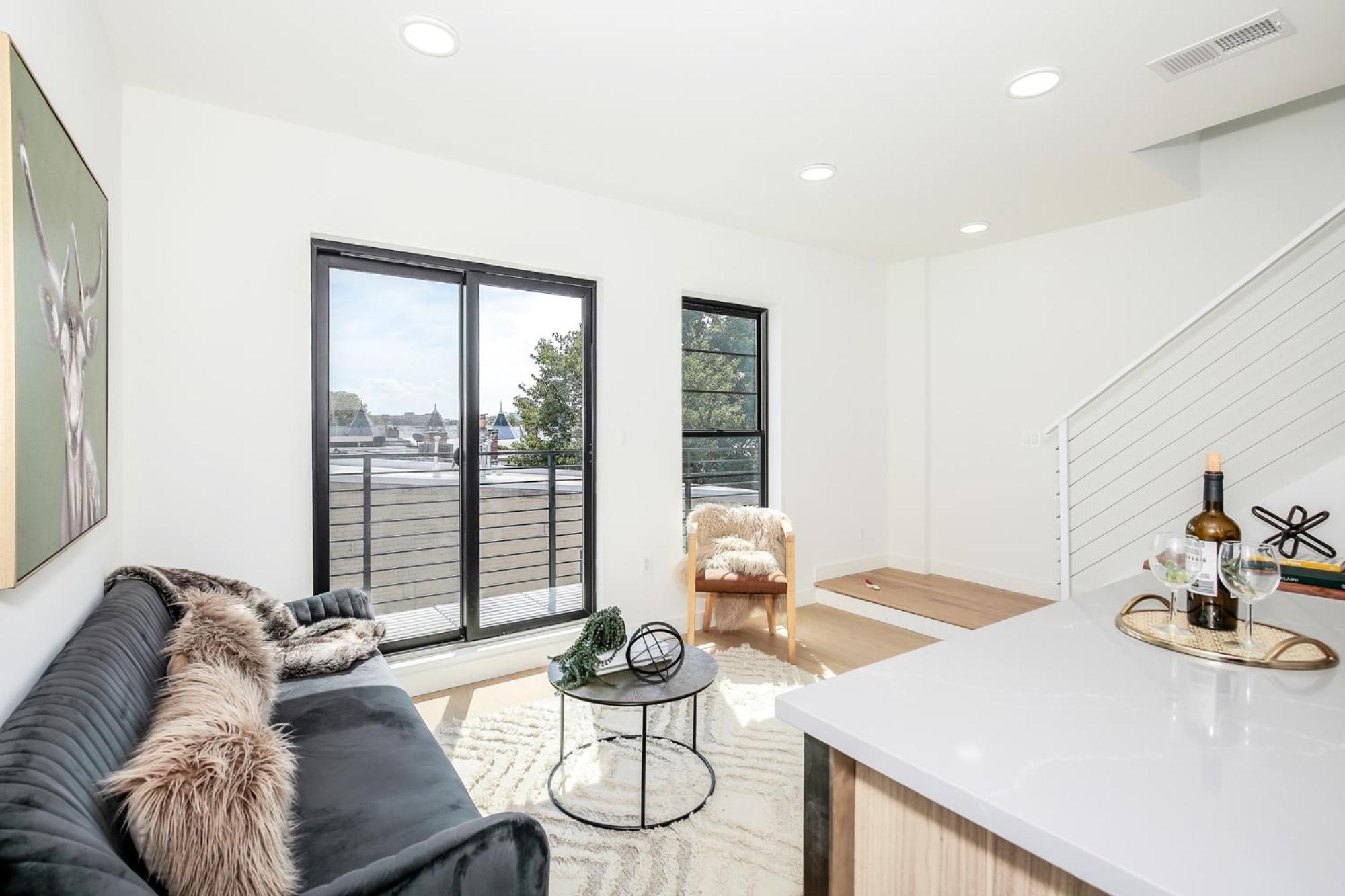 Apartamento The Hart Wardman -14 Brand New Hidden Inside A Historic Landmark Washington