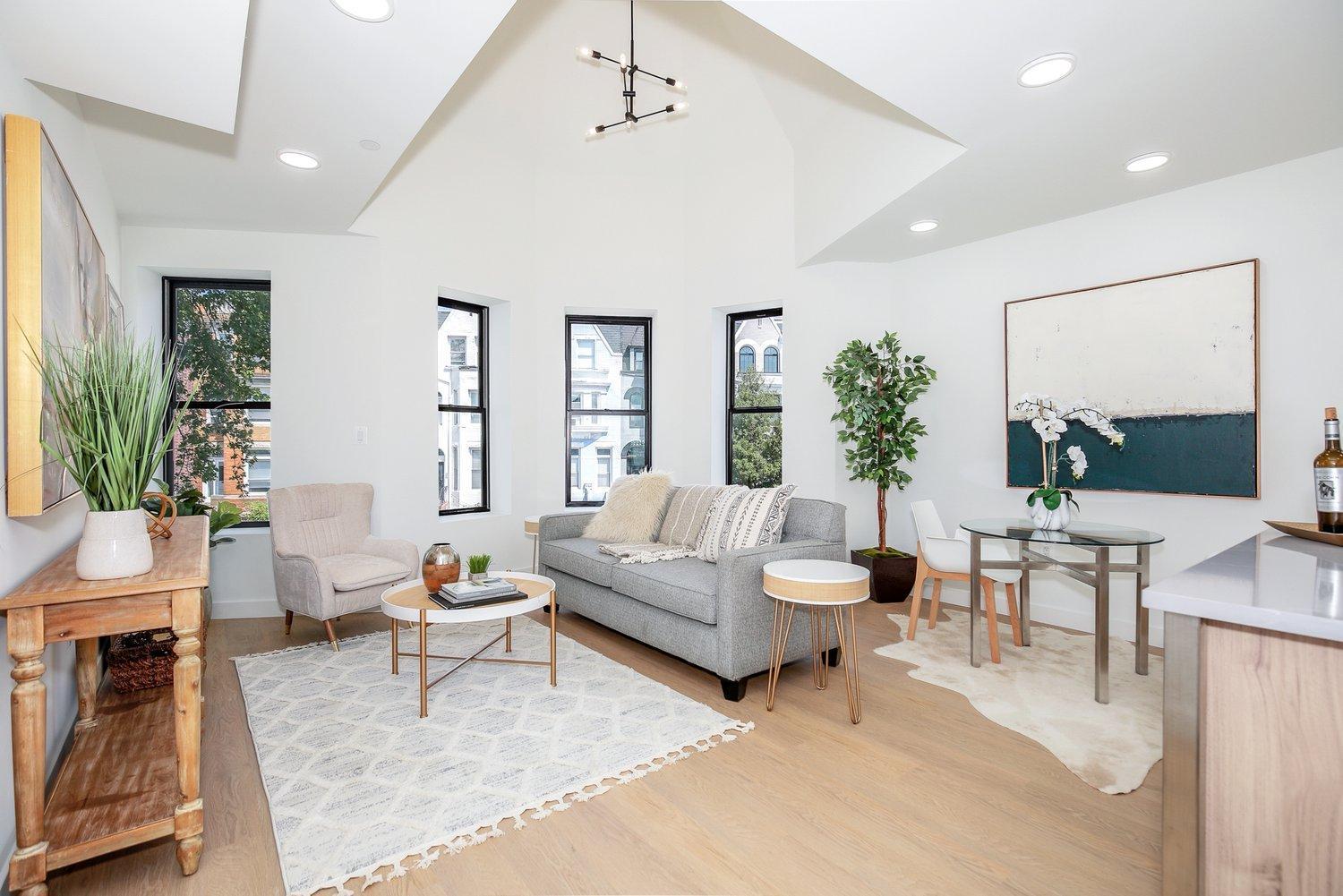 The Hart Wardman -14 Brand New Hidden Inside A Historic Landmark *